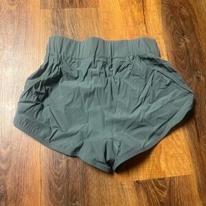 Halara nylon short. Never worn but no tags. Size small